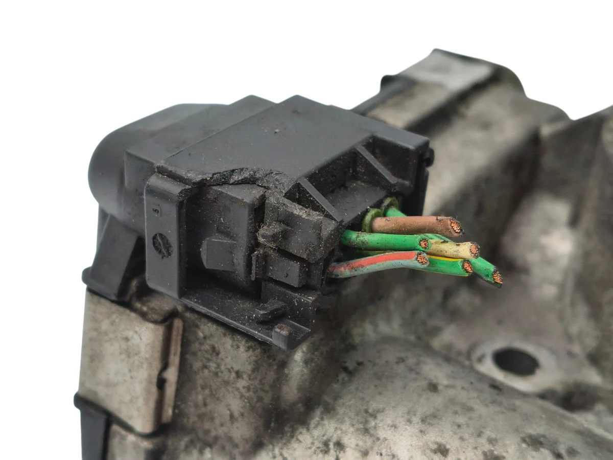 Drosselklappe Volvo S60 V70 XC70 S80 XC90 2.4 2.5T image 3