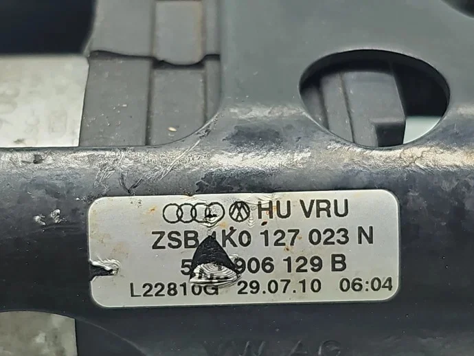 Pompe haute pression VW Touran 1.9 TDI 1K0127023N image 5