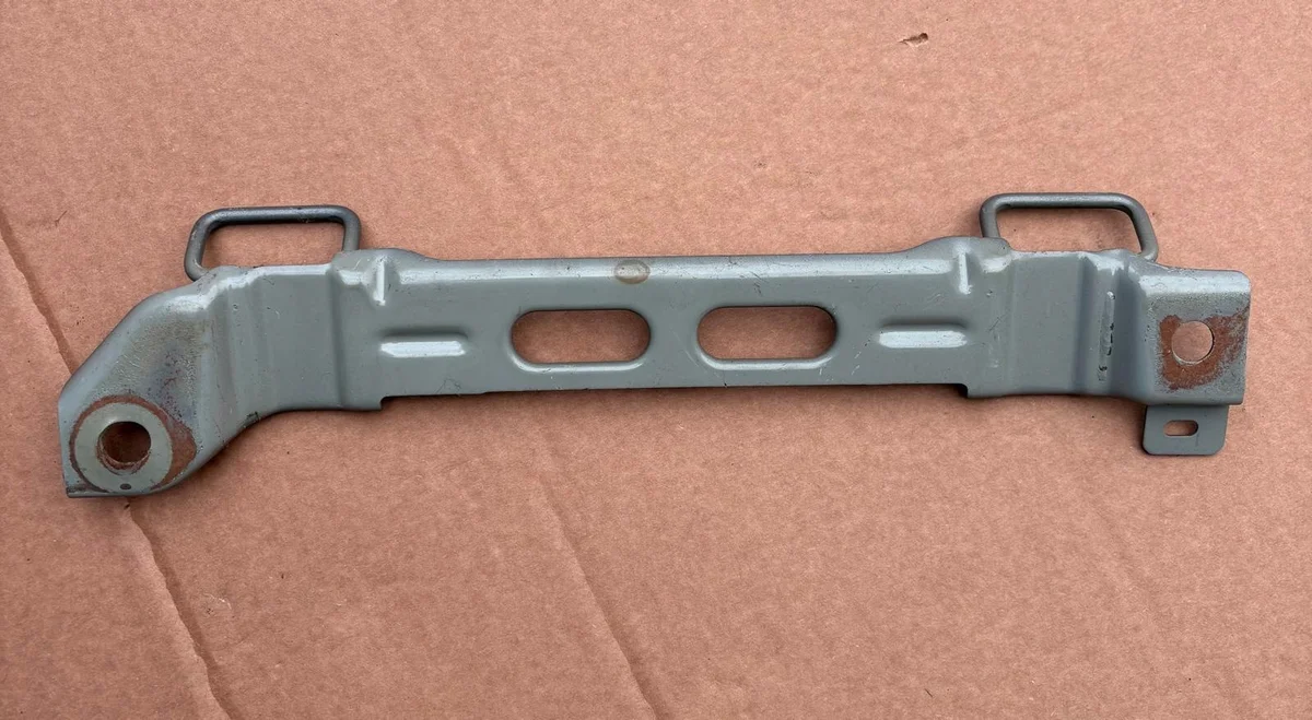 Soporte Isofix Renault 794839866R Usado