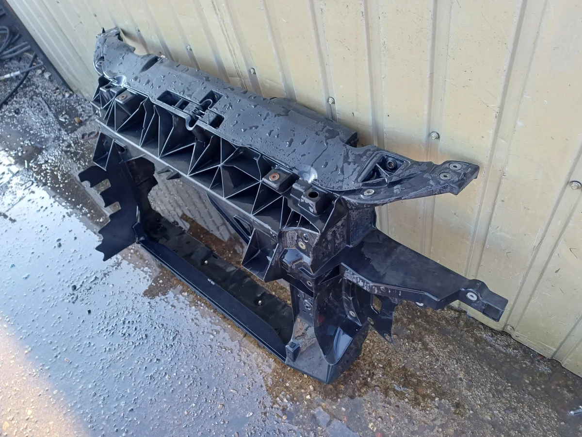 Seat Altea 04- Verstärkung vorne image 5