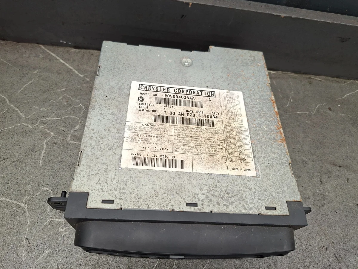 Changeur CD Dodge Caravan IV 3.8 V6 thumbnail 3