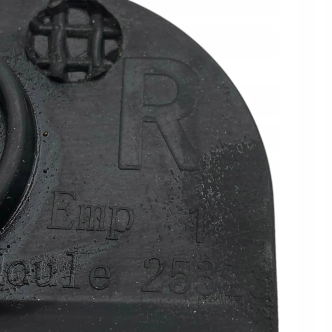 Supporto parafango anteriore destro Kangoo 3 image 10