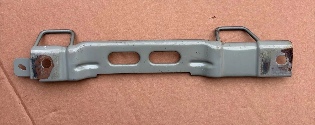 Soporte Isofix Renault 794820573R Usado