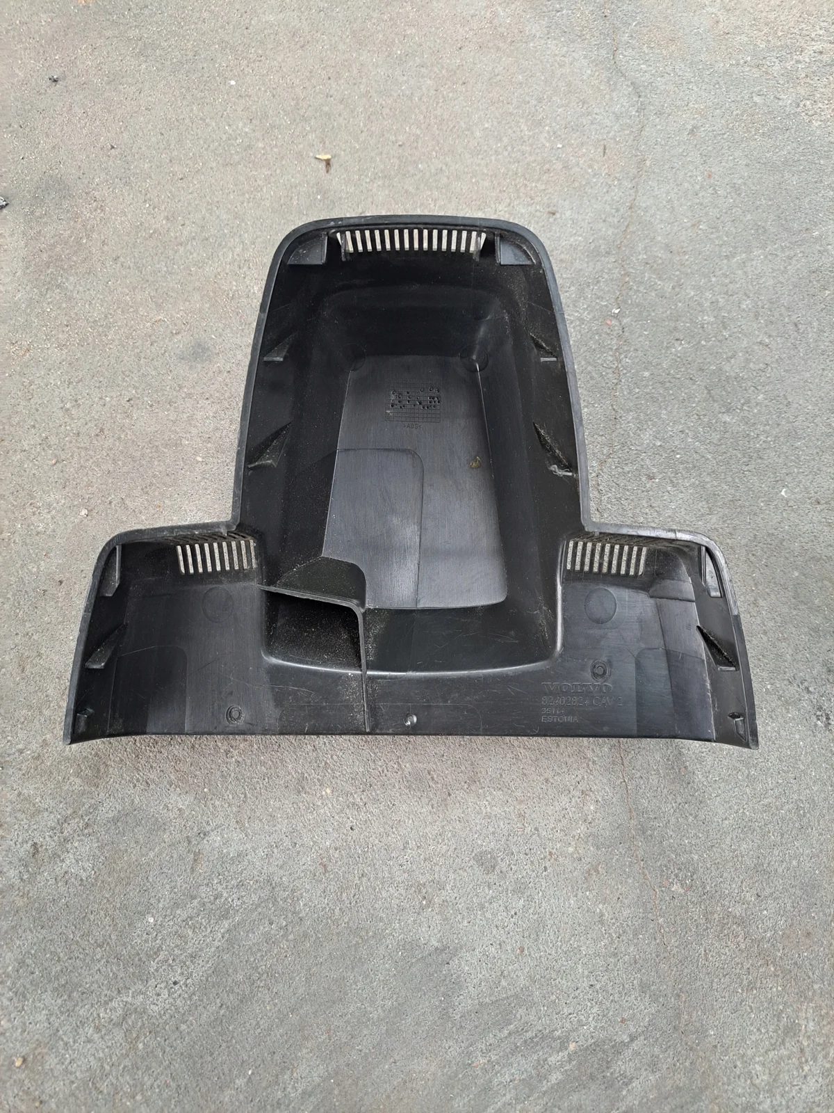 Cache caméra Volvo FH 4 OEM 82402824 image 3