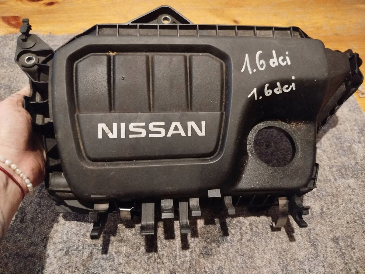 Nissan X-Trail T32 2015 Cubierta Motor Superior image 5