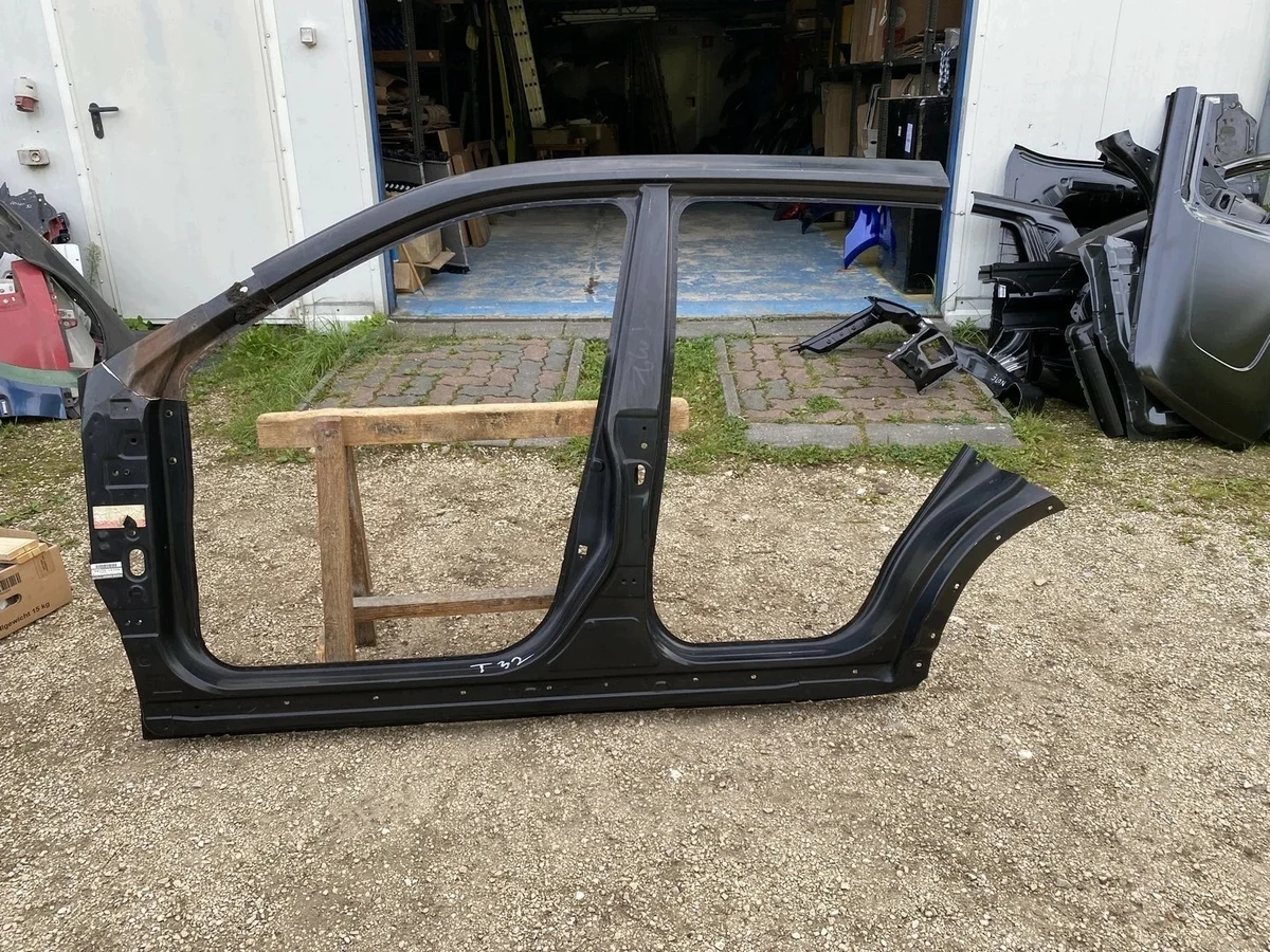 Próg Lewy Nissan X Trail T32 G6031-4CCMA