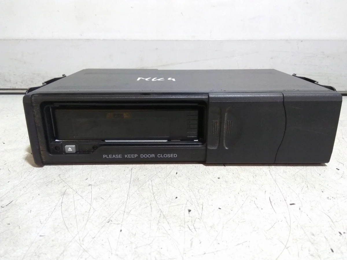 Ford Mondeo MK4 CD-Wechsler OE 3S7T-18C830-BD image 3