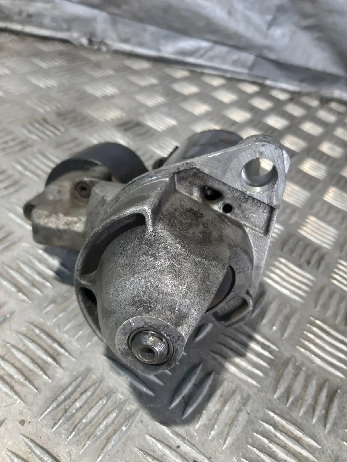 Starter Audi A4 B6 2.4 V6 170 PS 00-05 image 6