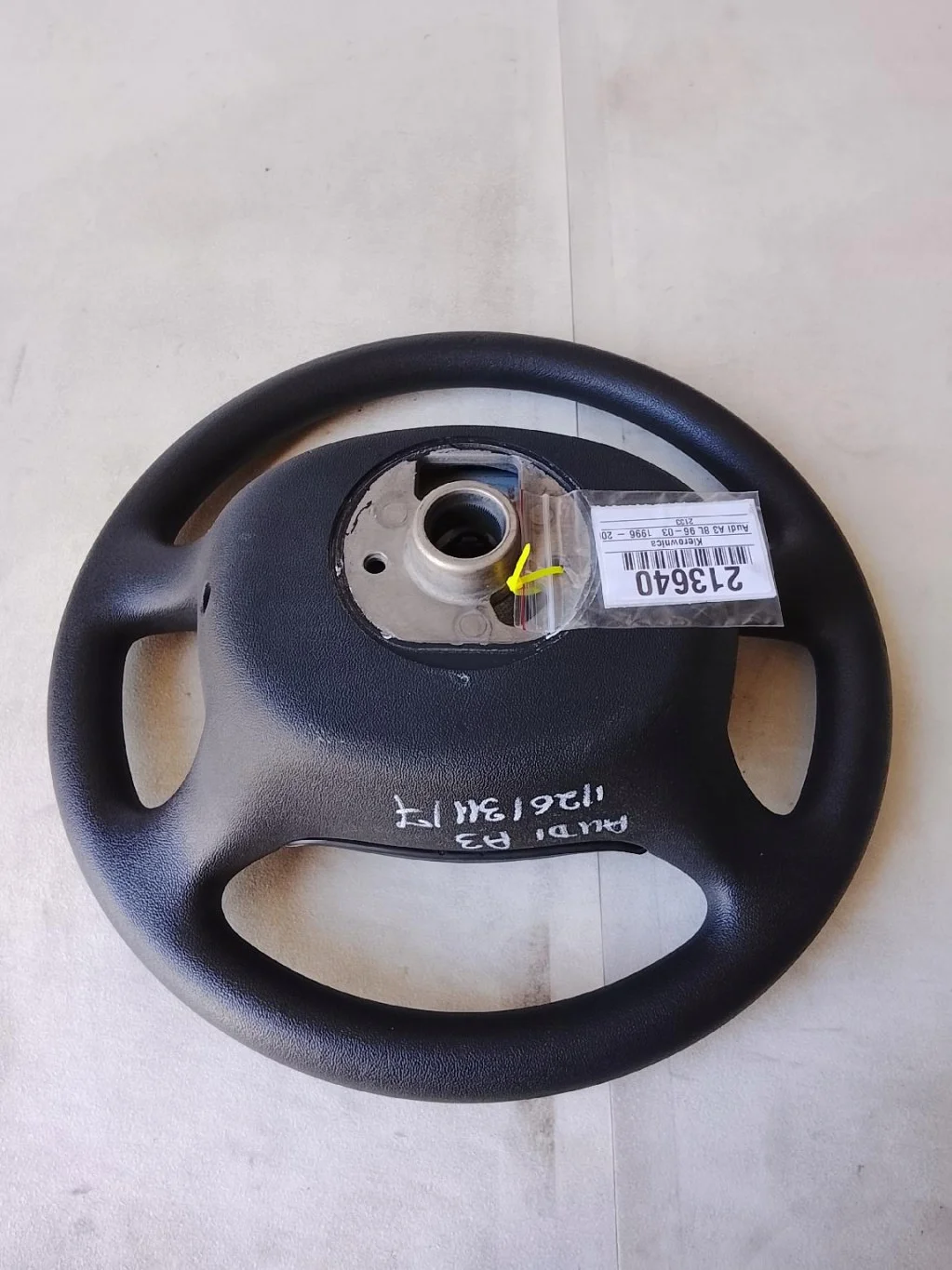 Volante Audi A3 8L 96-03 OEM K-213640-12631107