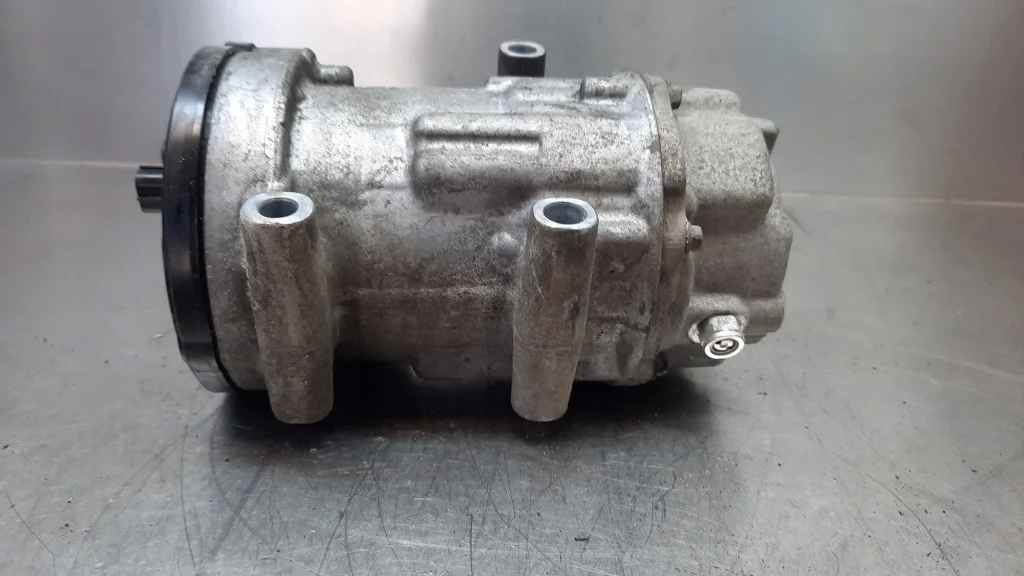 Airconditioning Compressor Lexus Toyota image 4