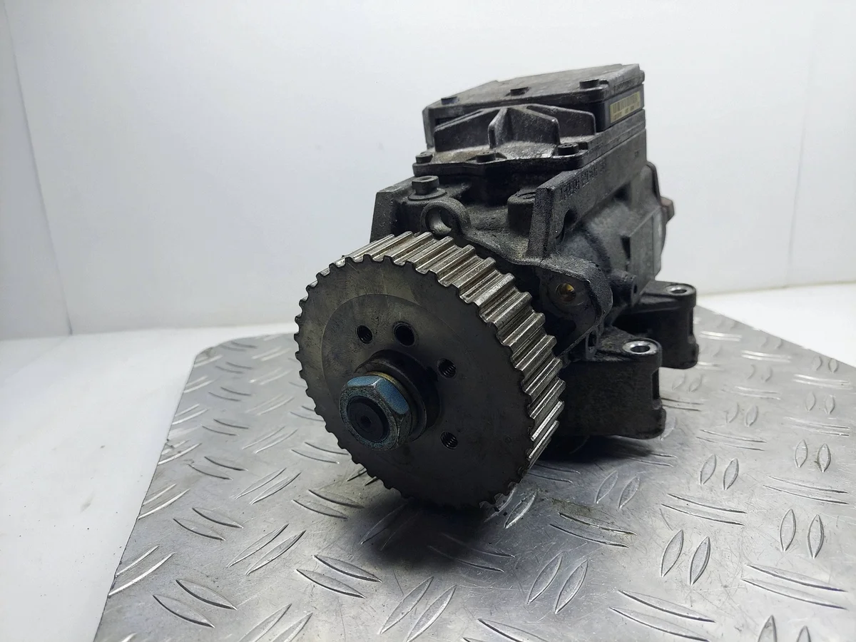 Pompe Injection Audi A6 C5 2.5 TDI 059130106M