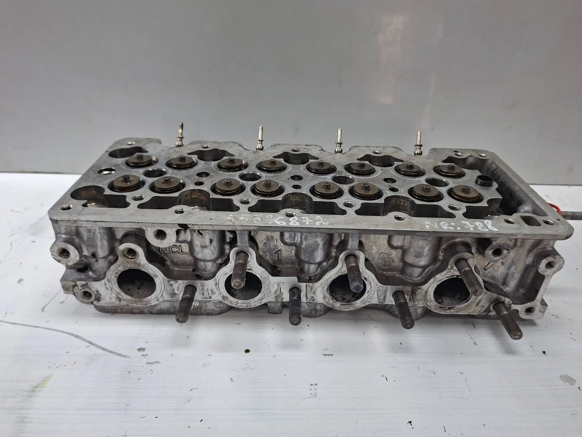 Cabeçote Opel Astra J 1.7 CDTI A17DTR Usado image 9