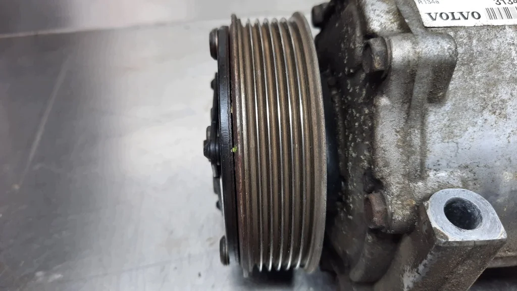 Compressor AC V-102862-31348245 Volvo S40 V50 image 3