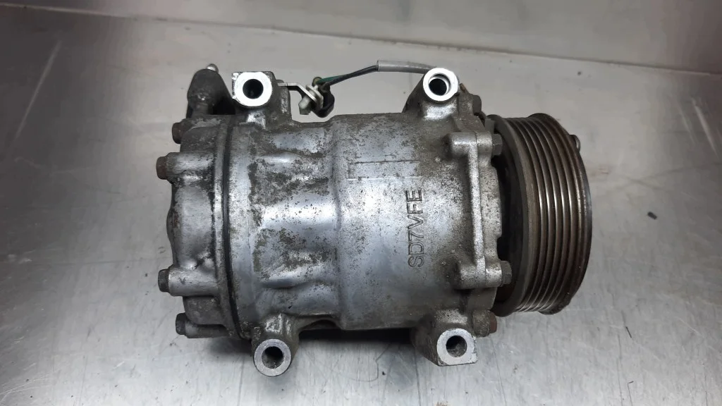 Compressor AC V-102862-31348245 Volvo S40 V50 image 6