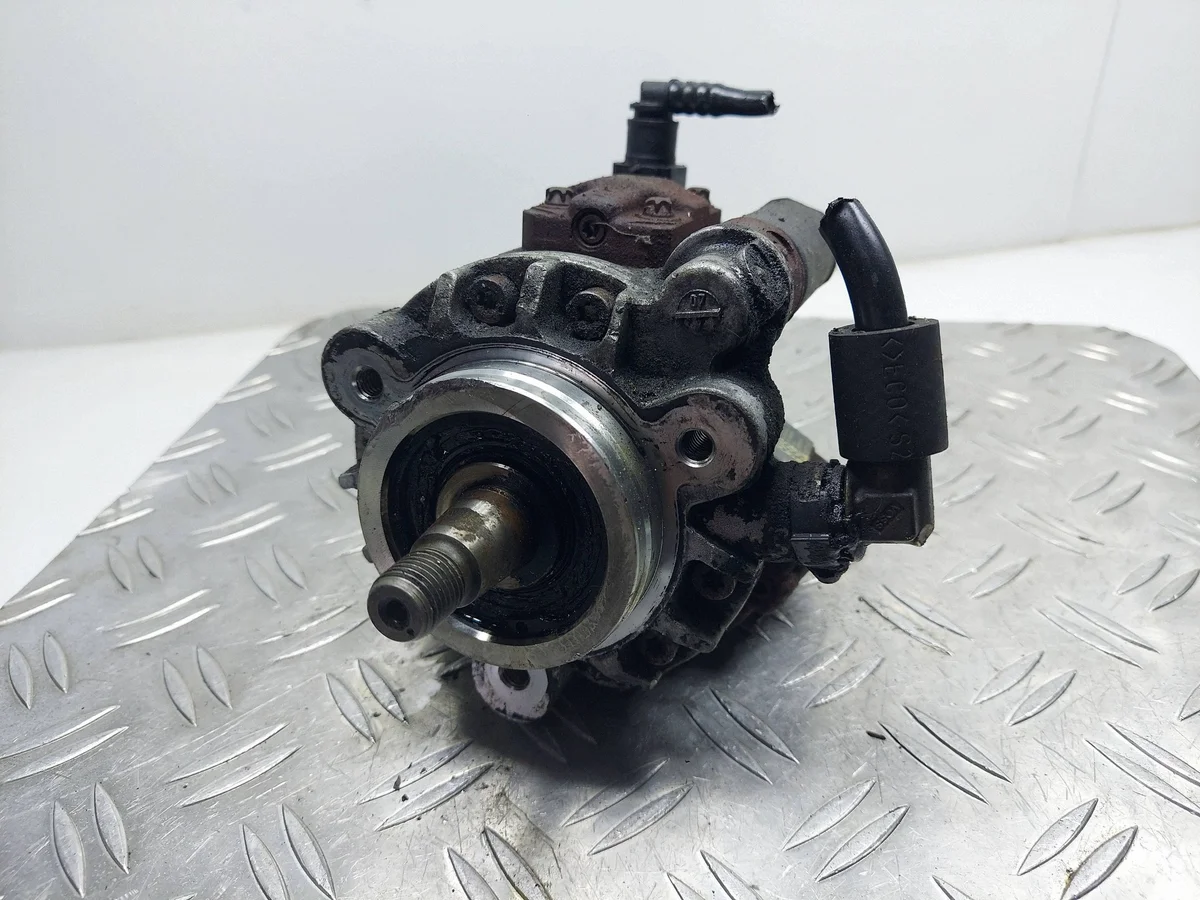 Polttoainepumppu Ford Focus 1.8 TDCI