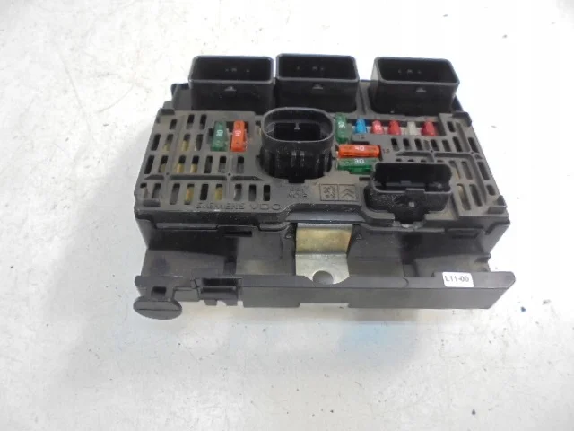Caixa de fusíveis Citroen C4 I 9661682980