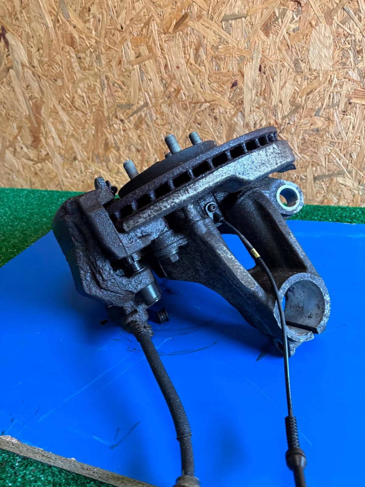 Achsschenkel vorne links Land Rover Evoque L538 image 5