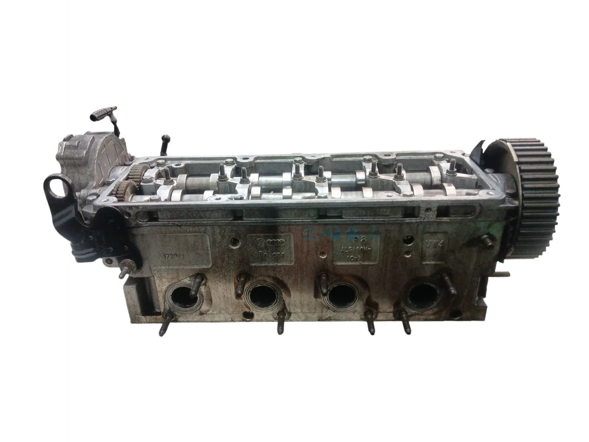 Culasse 2.0 TDI VW Golf V Passat B6 B7 image 6
