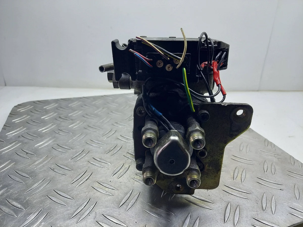 Pompe injection Ford Focus 1.8 TDDI image 4