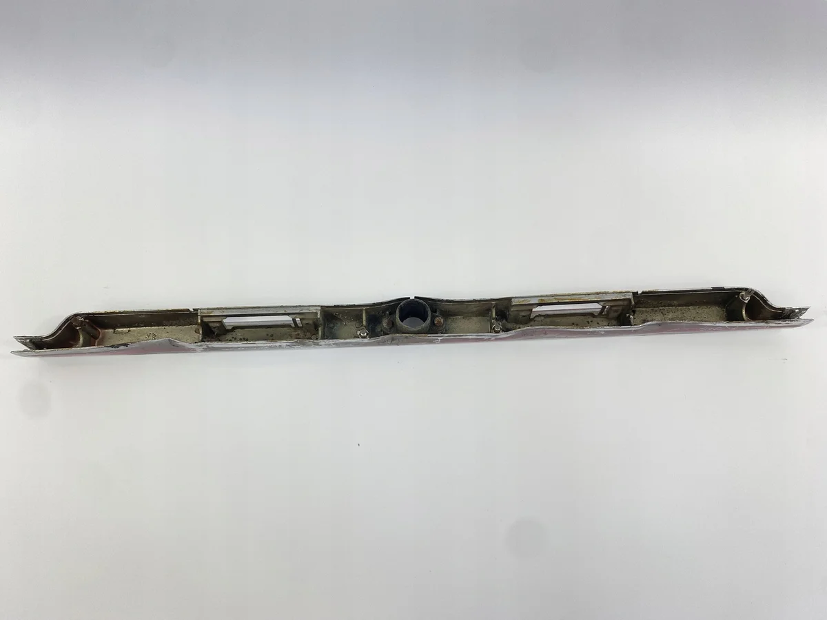 Chromleiste Heckklappe Mercedes R107 SL image 8
