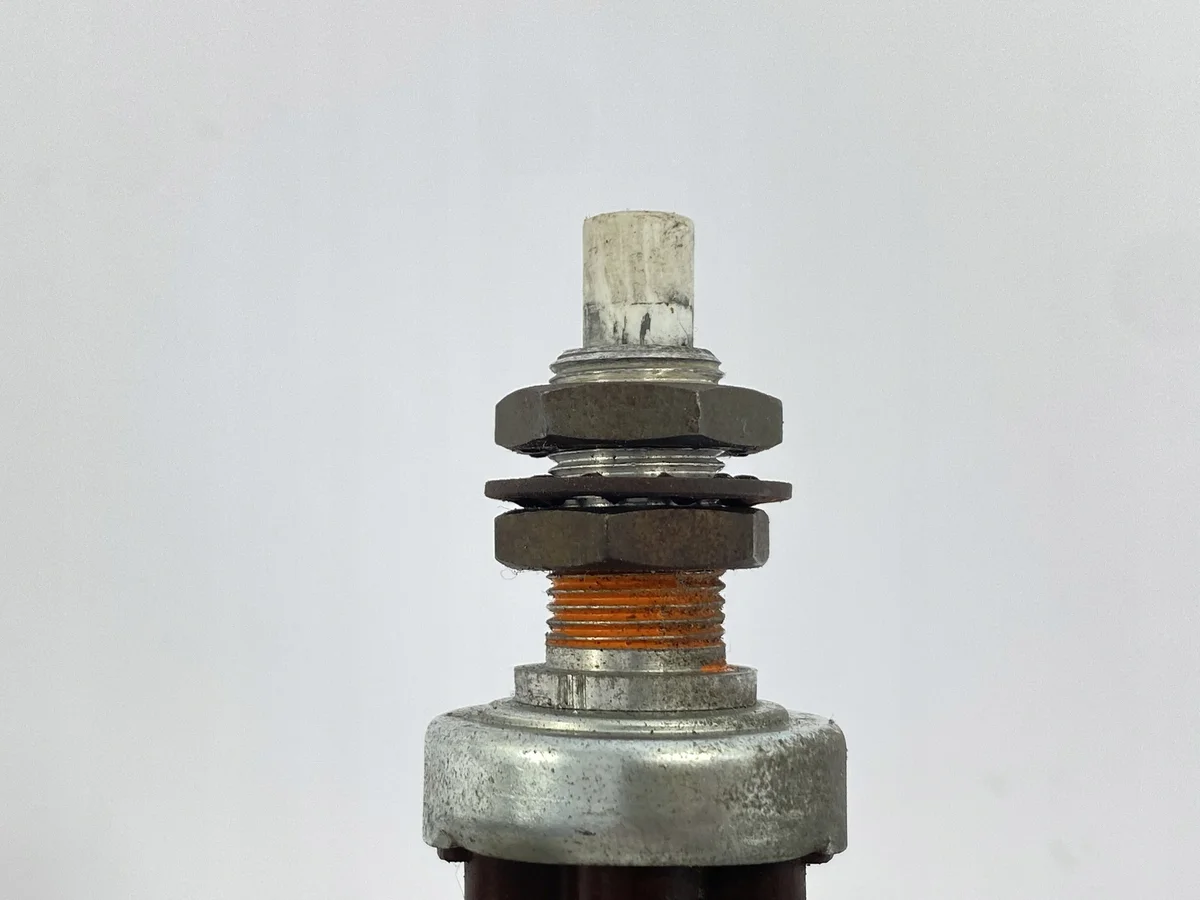Sensor de Freio Mercedes W116 R107 Usado image 7