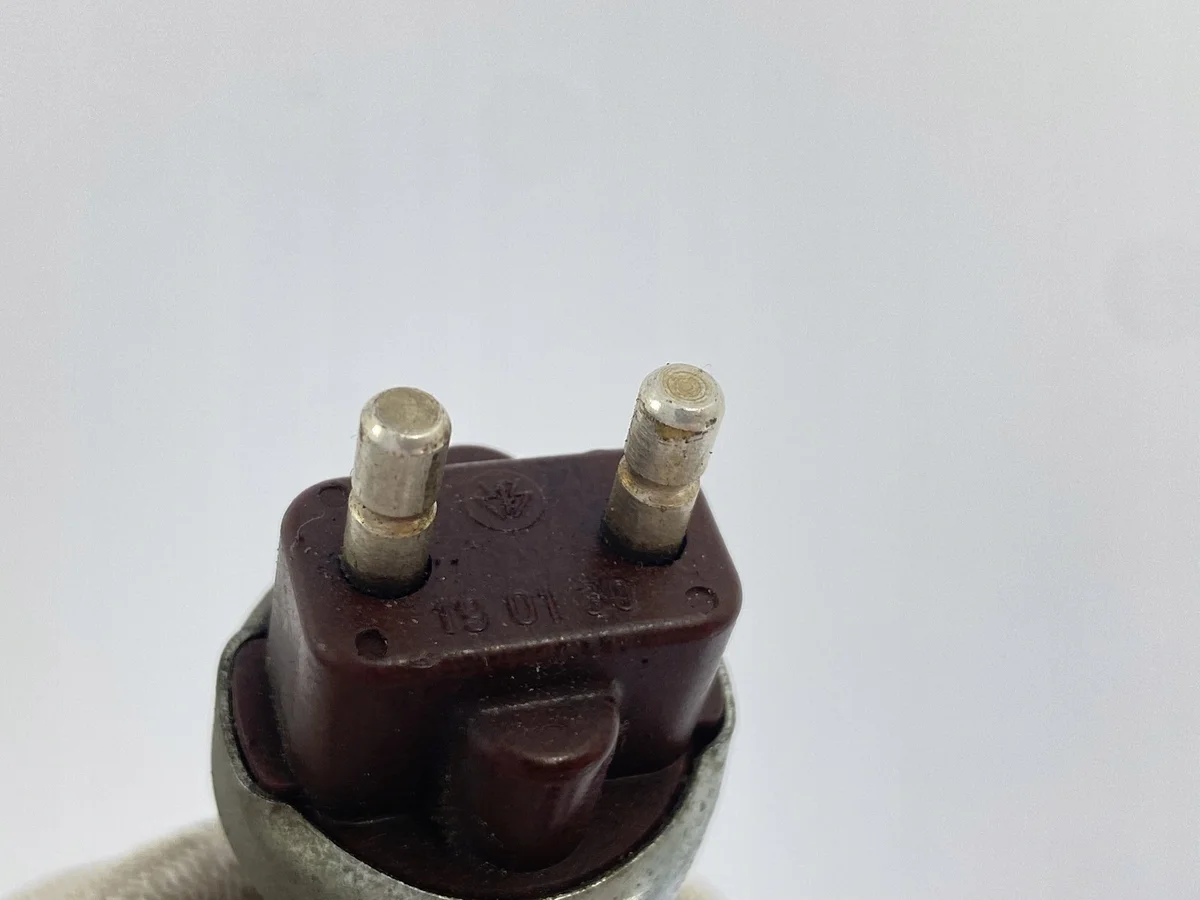 Sensor de Freio Mercedes W116 R107 Usado image 10