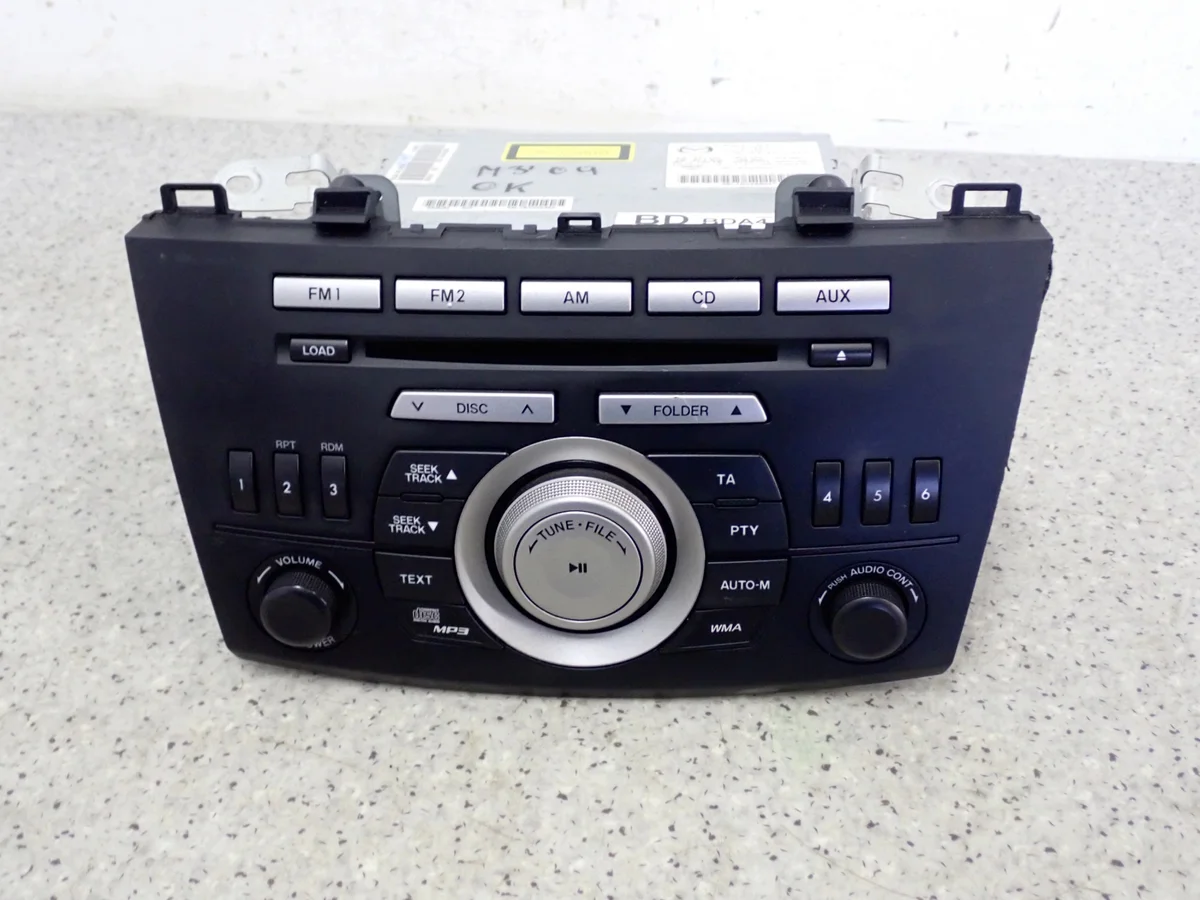 Mazda 3 BL Radio CD MP3 Speler M3BLRADIO