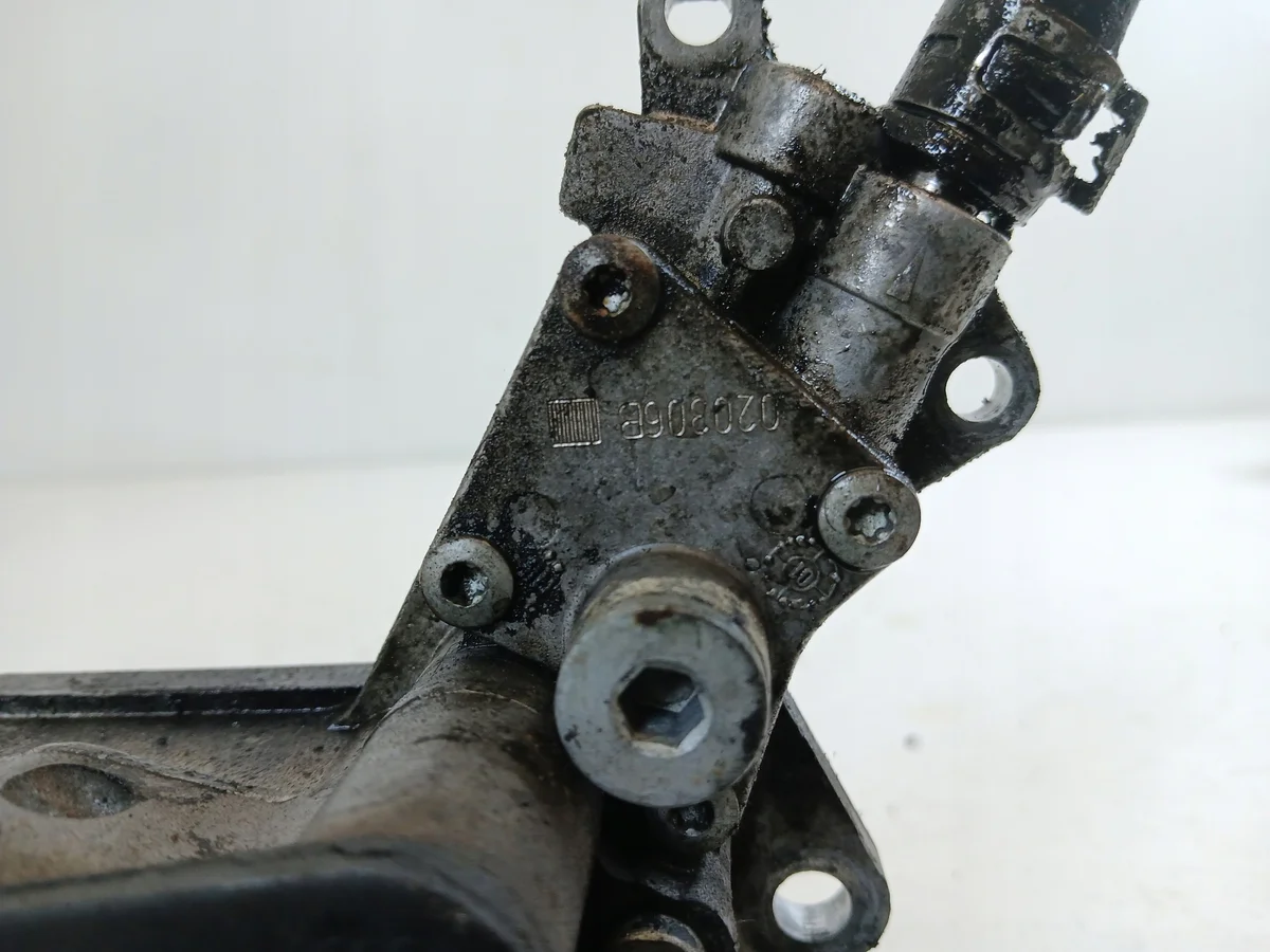 Pompe à vide LUK 038145209A VW Audi image 6