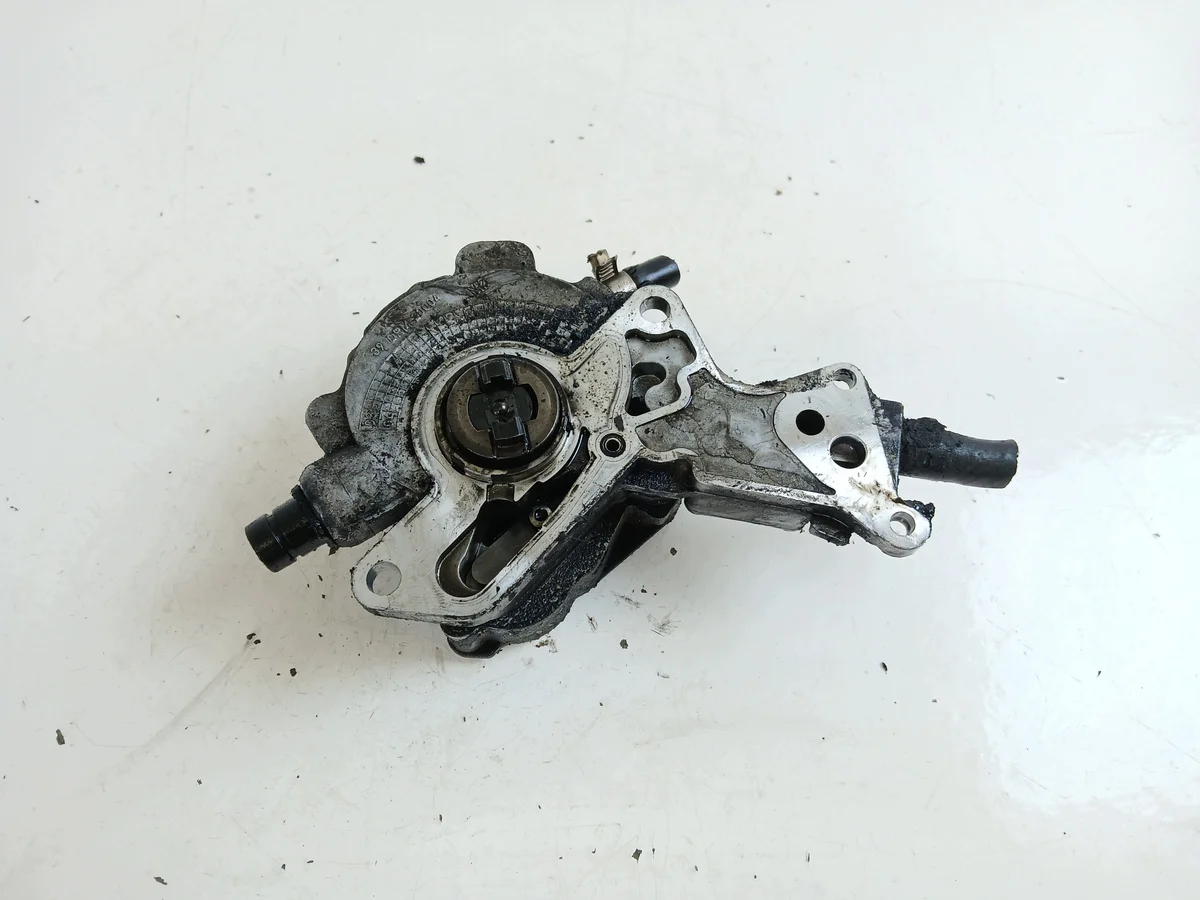 Pompe à vide 038145209E pour VW Polo image 4