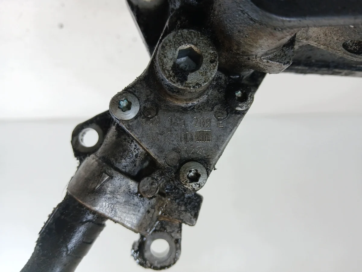Pompe à vide 038145209E pour VW Polo image 6
