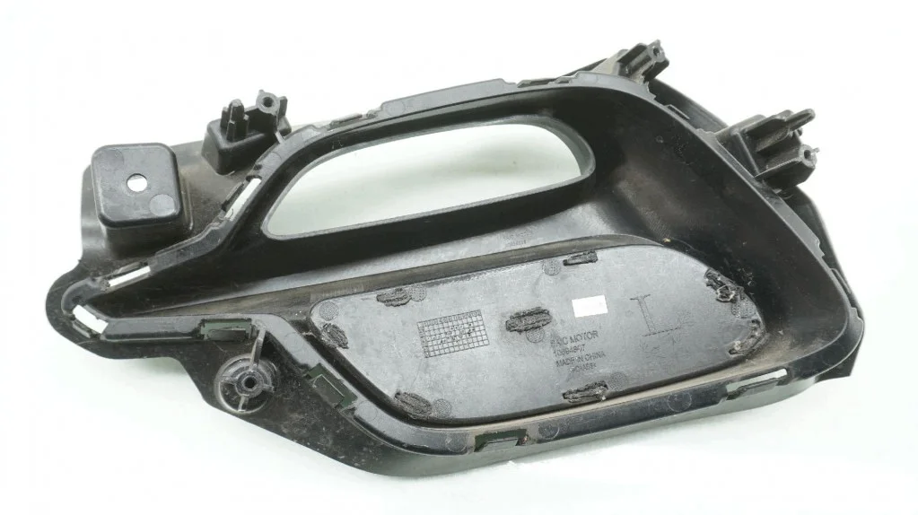 Takapuskurin ritilä vasen MG ZS image 3