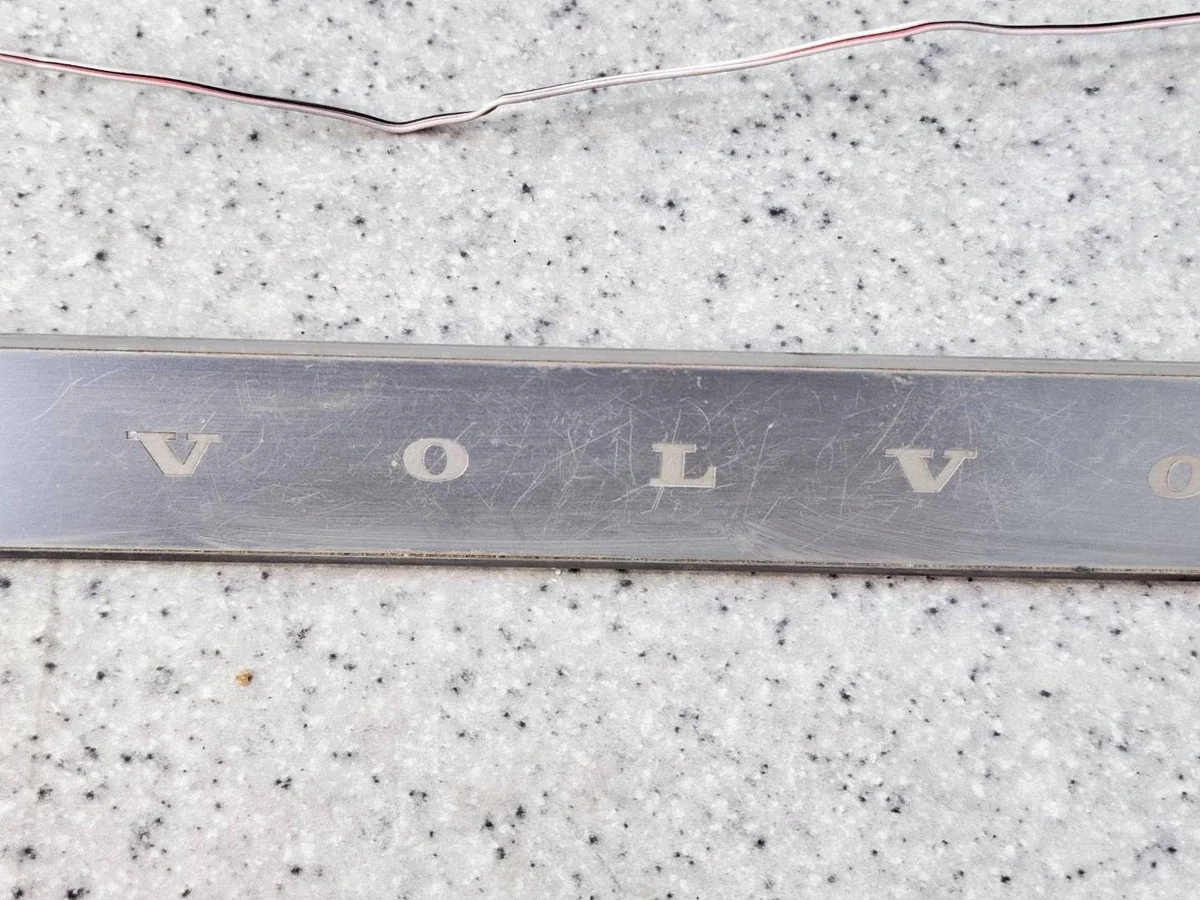 Volvo XC90 II XC60 kynnyslista OEM 3137746956A image 3