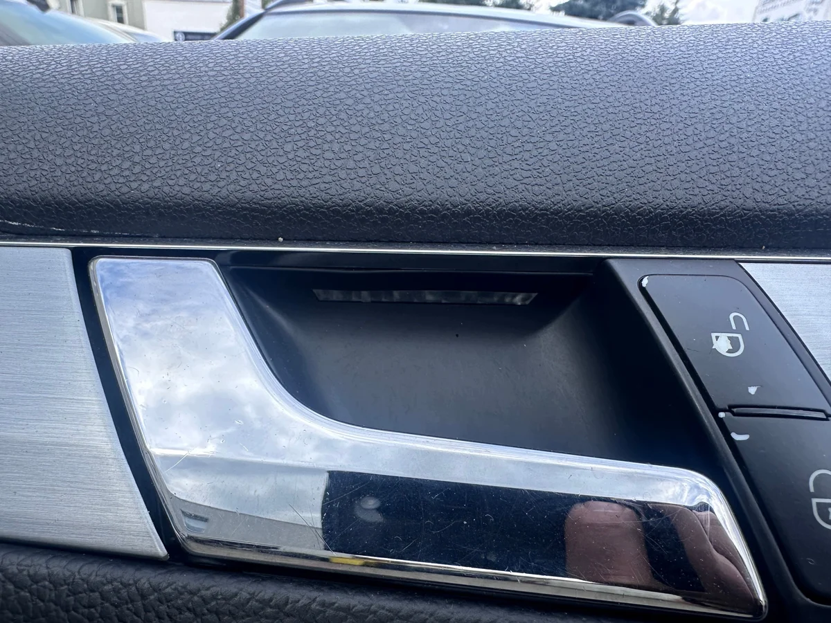 Mercedes C-Klasse W204 Türverkleidung vorne links image 6