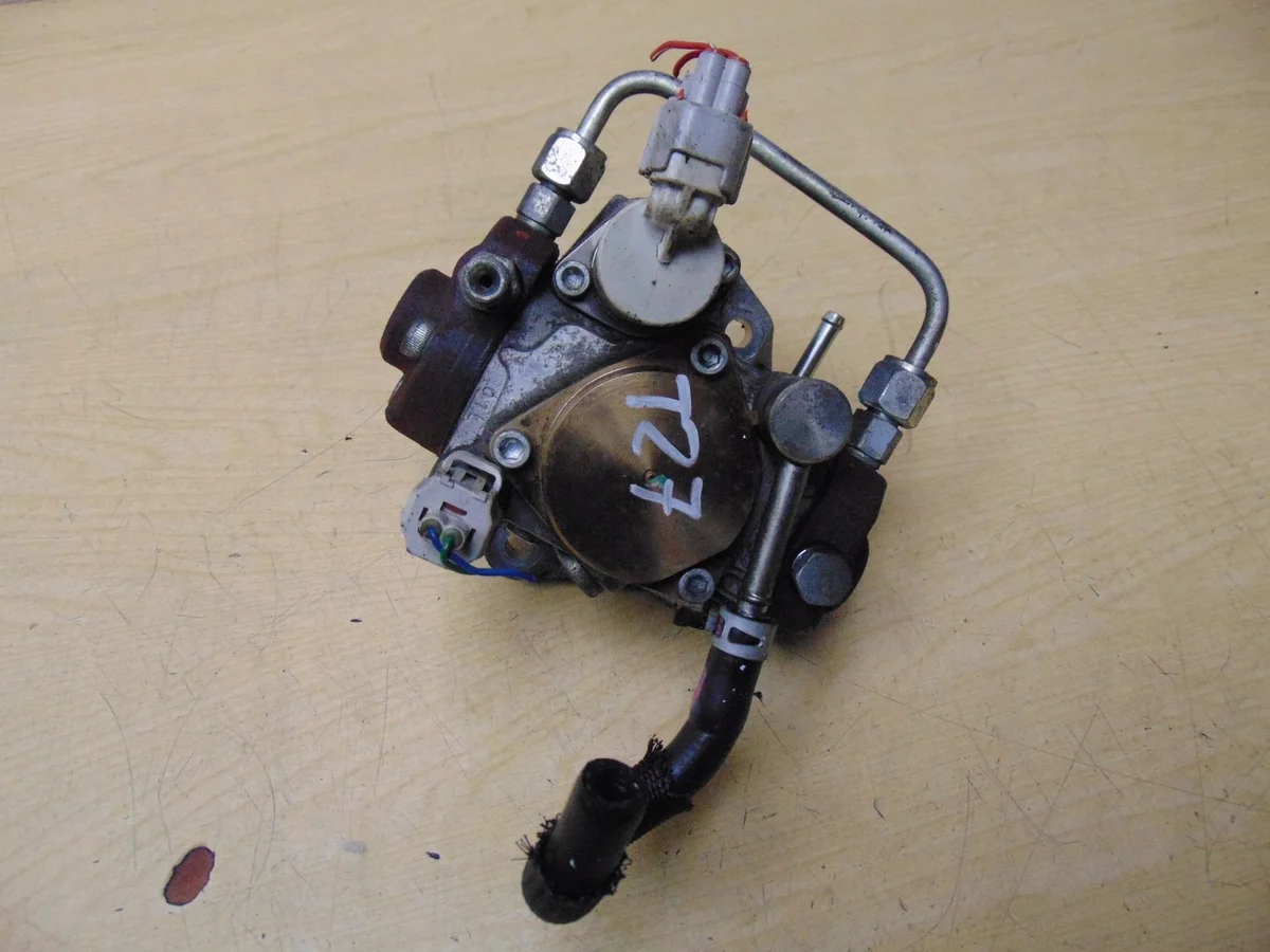 Pompe injection Toyota 2.0 D4D 22100-0R040