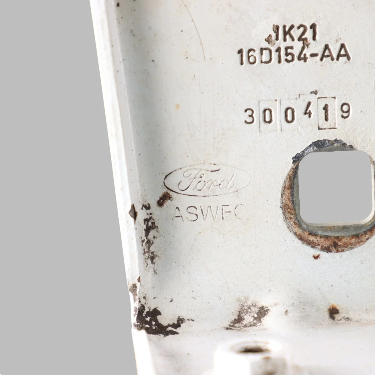 Ford Transit 12 Support Garde-boue Avant Droit Blanc image 4