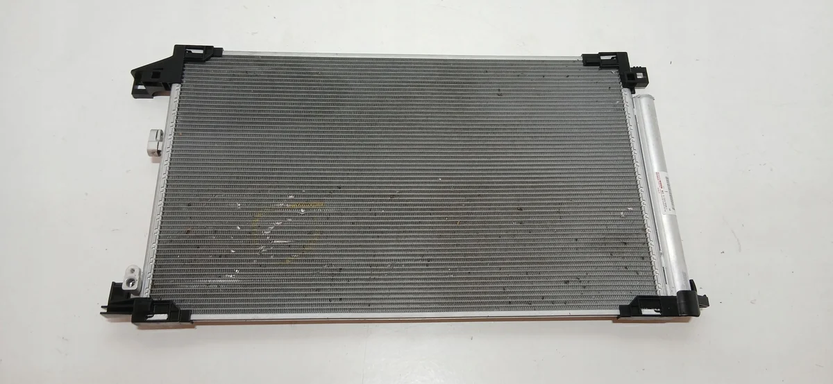 Condenseur clim Toyota Yaris Cross 1.5