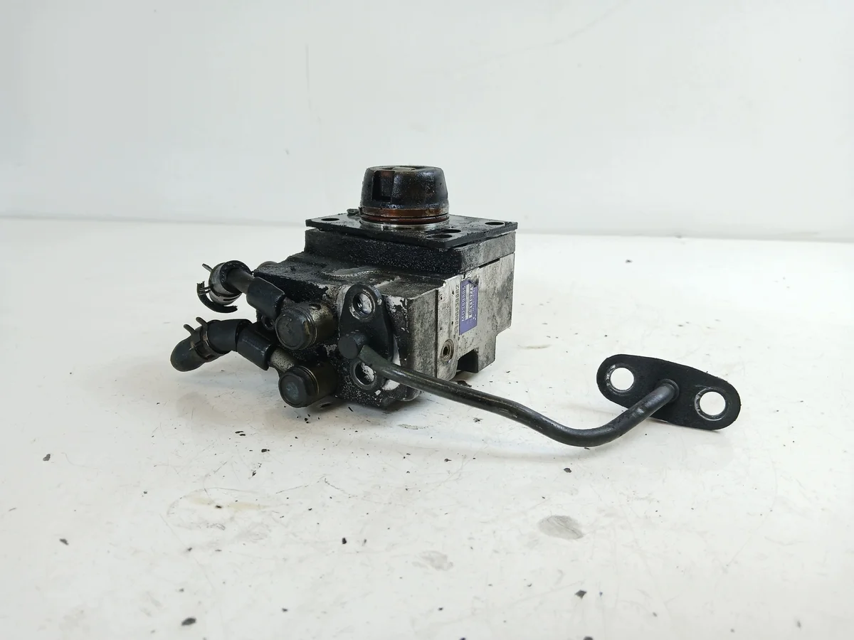 MITSUBISHI CARISMA 1.8 GDI Hochdruckpumpe image 3
