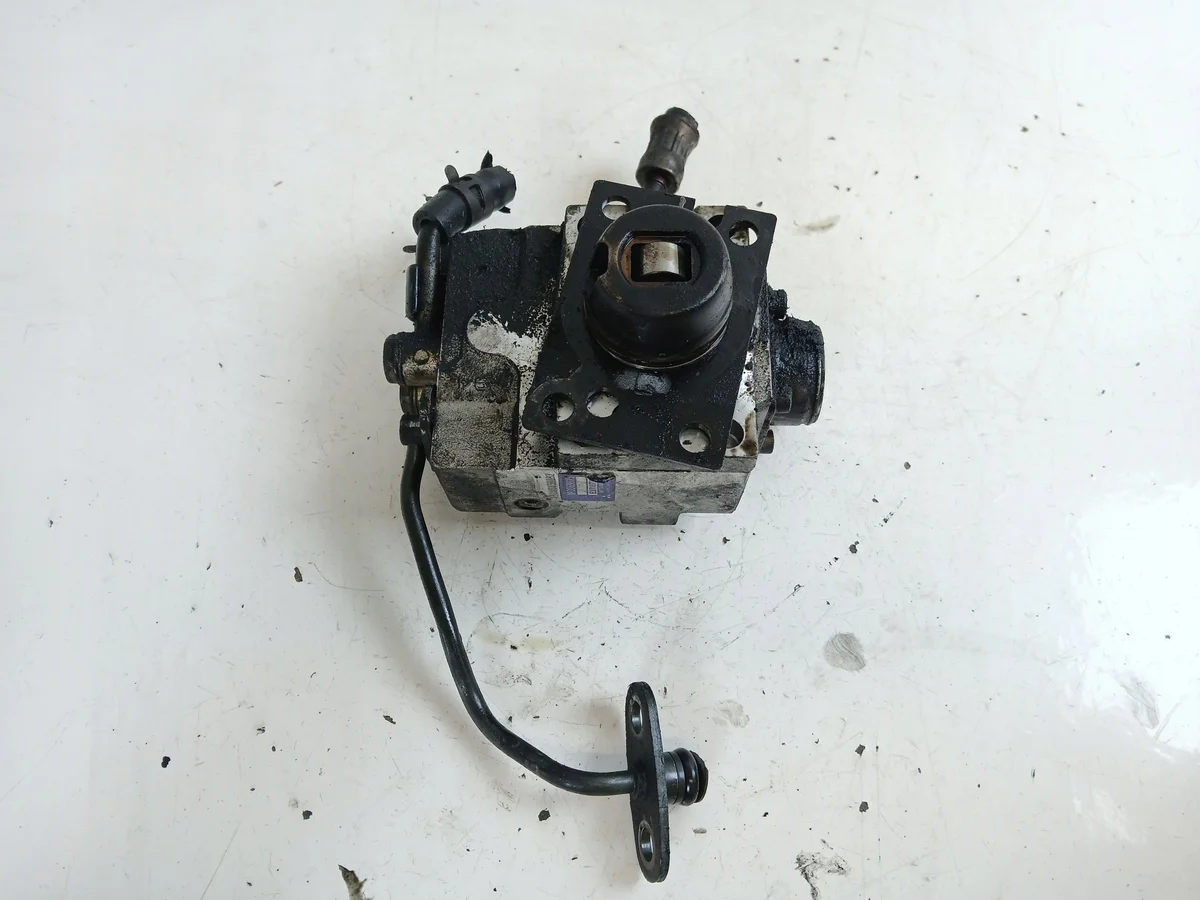 MITSUBISHI CARISMA 1.8 GDI Hochdruckpumpe image 4