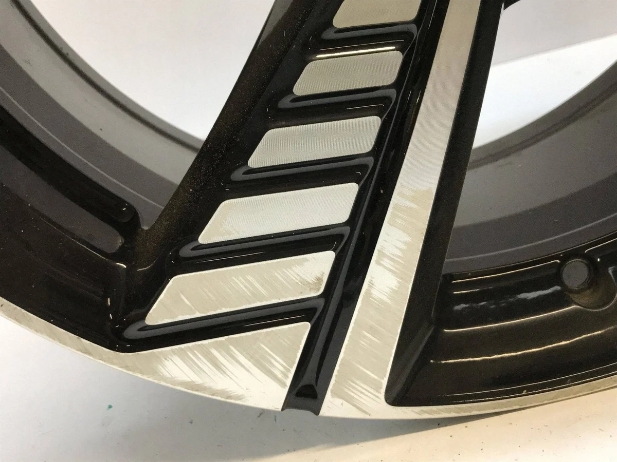 Aluminiumfälg MG OE ZS EV 17 tum image 9