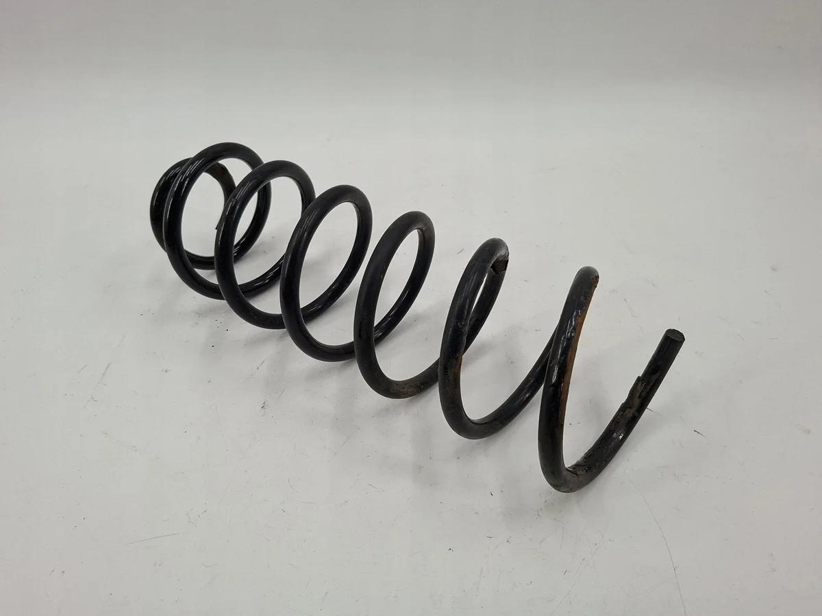 2013 Citroen DS5 Rear Spring MTL46600 image 3