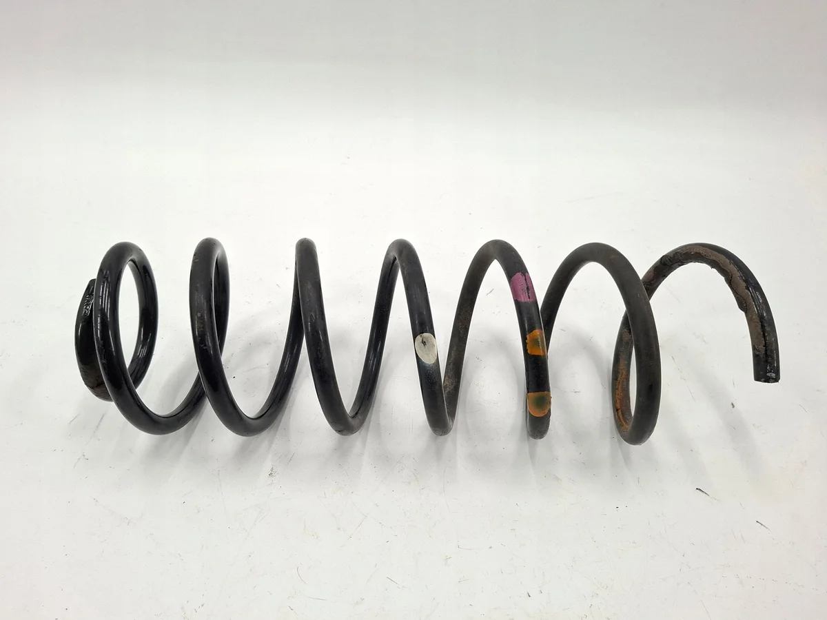 2013 Citroen DS5 Rear Spring MTL46600 image 5