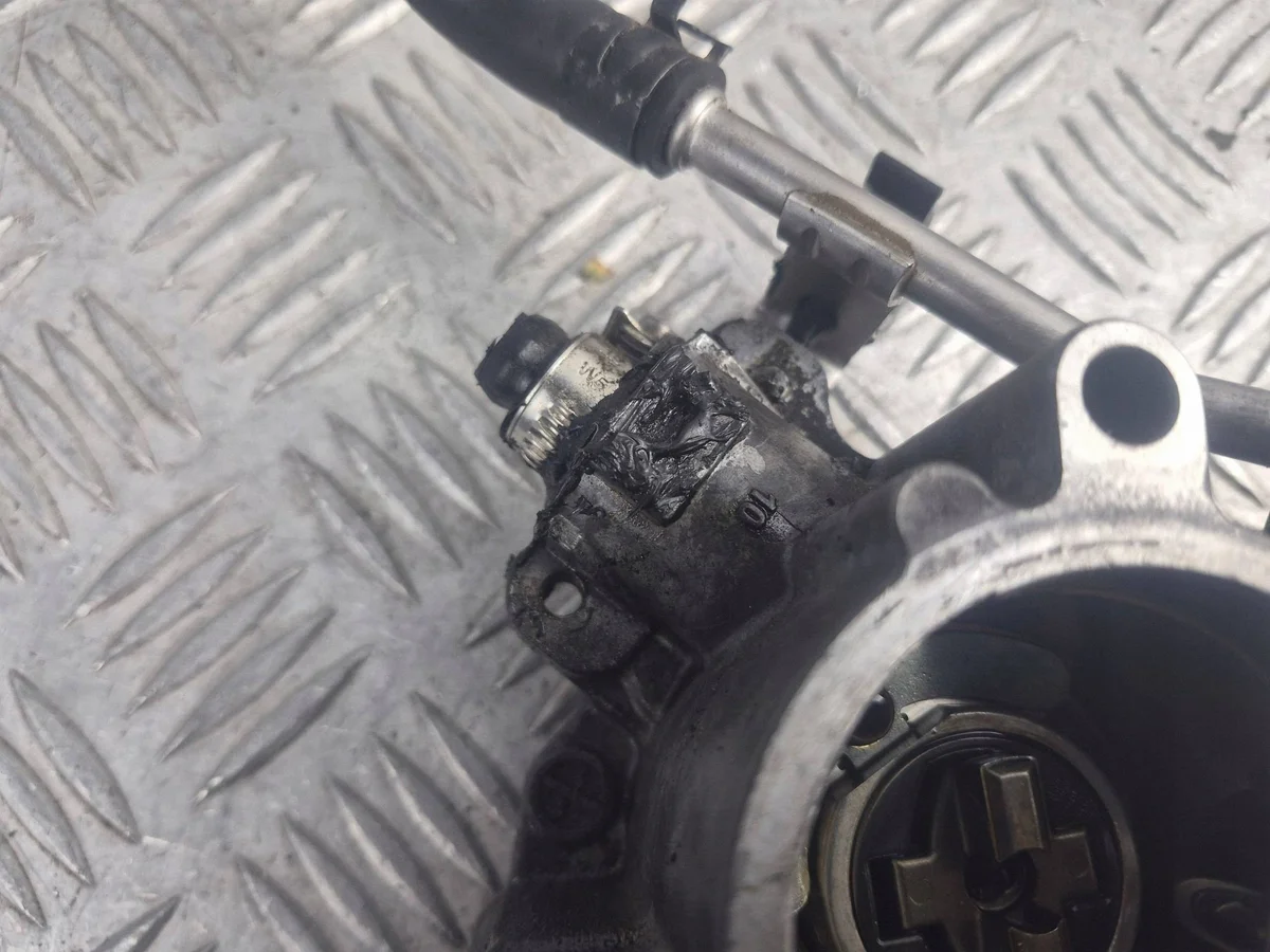 Vacuum Pump 06J145100B for Seat Altea image 4