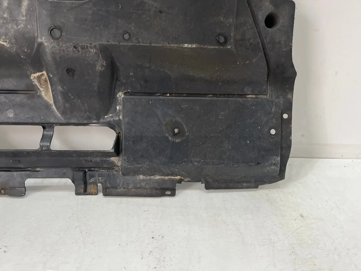 Peugeot 206 Plus Engine Splash Shield Used image 4