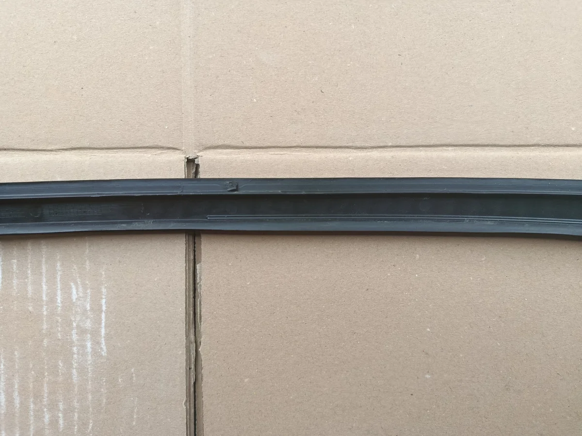 Moldura Parabrisas Ford Focus MK3 BM51-A03194-AD image 7