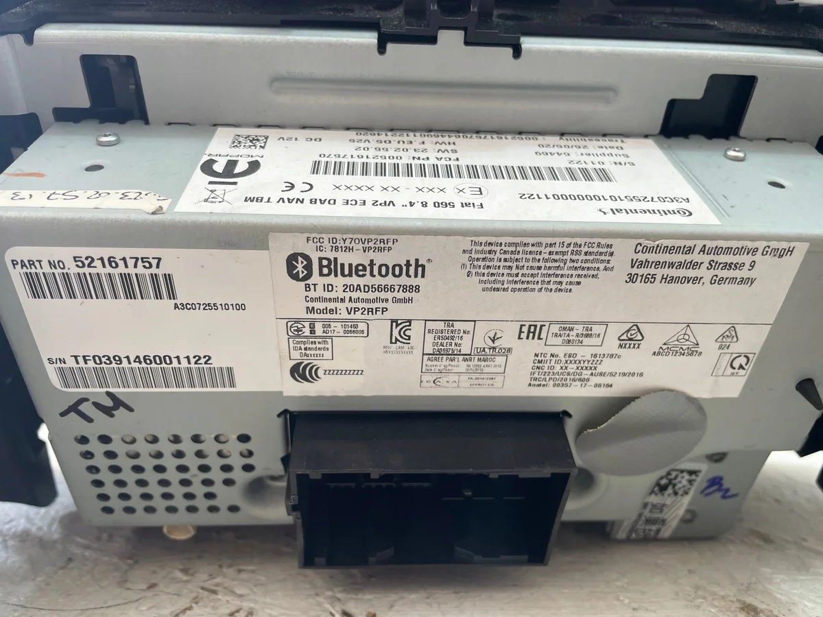 Pantalla Radio Jeep Compass II 52161757 Usado image 8