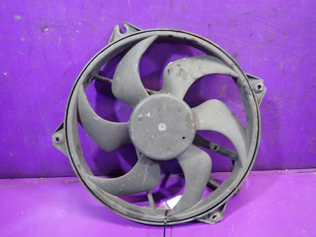 Ventilateur Peugeot 307 1.4 90CV 05-08 image 5