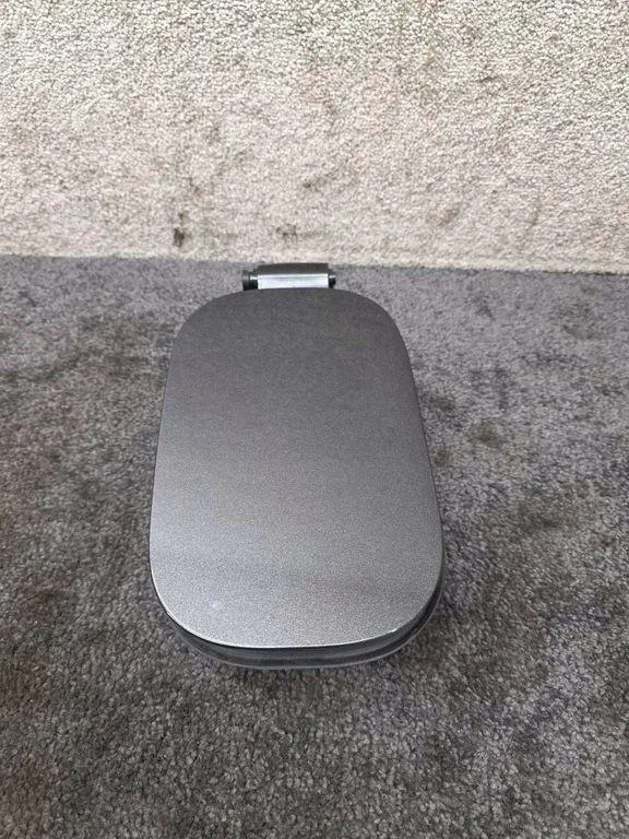 Ford Kuga II, trappe réservoir carburant