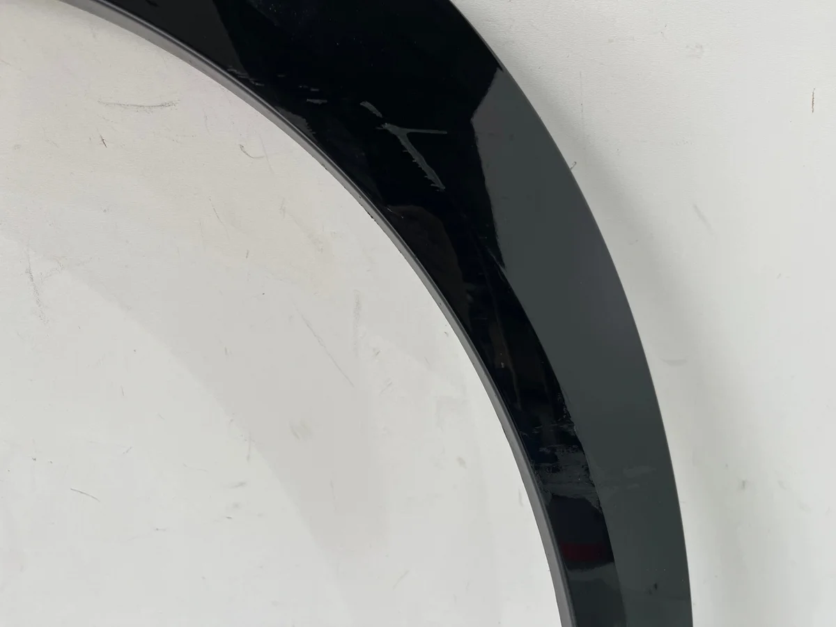 Renault Austral linker spatbordlijst gebruikt image 7