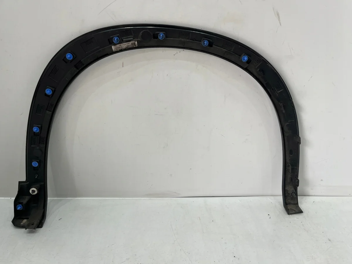 Renault Austral linker spatbordlijst gebruikt image 9