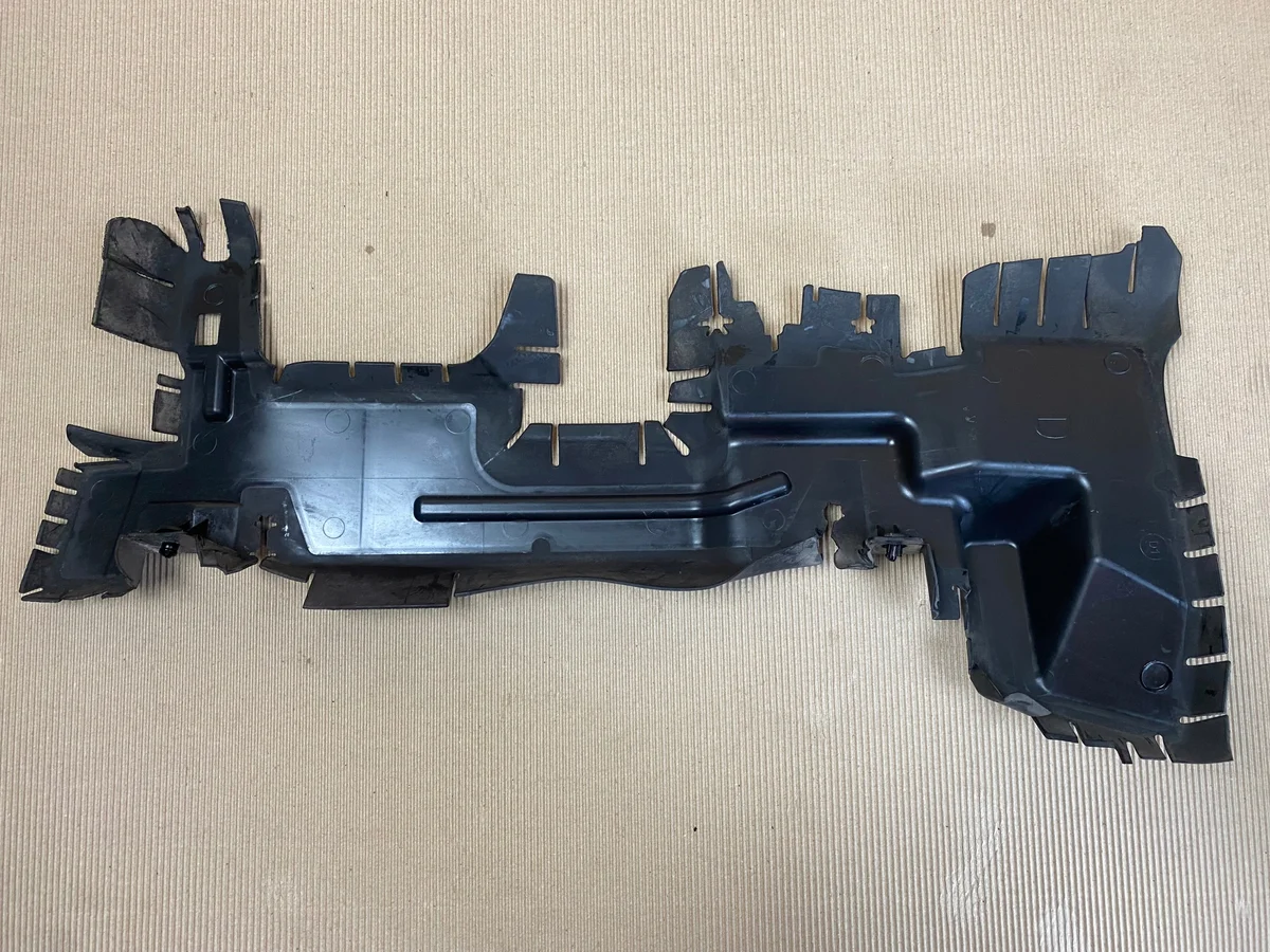 Peugeot 3008 II 2018 Cache radiateur image 6